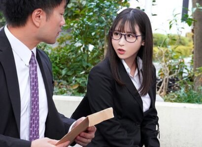 sex gay châu á Thư ký không còn giữ bộ mặt nghiêm túc hàng ngày khi làm việc với sếp